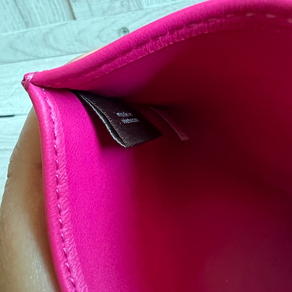 NWT COACH CARD CASE WITH PILLOW QUILTING - Picture 4 of 5